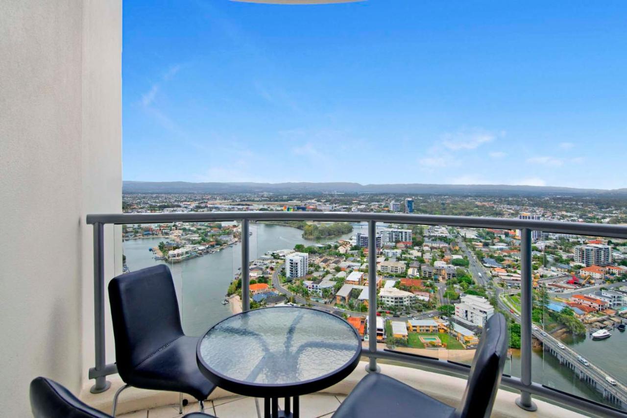 Chevron Renaissance - Self Contained & Privately Managed Apartments Гоулд Коуст Екстериор снимка